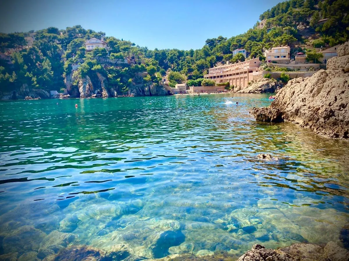 Cote Bleue - Calanque De La Redone - Chambre Independante 2 Personnes Ensues-la-Redonne Couette-café